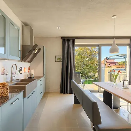Villen Matija & Mima Villa Fažana