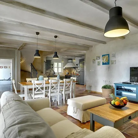 Matija & Mima 파자나