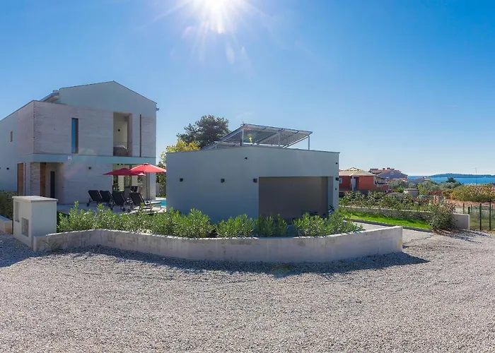 Matija & Mima 빌라 파자나